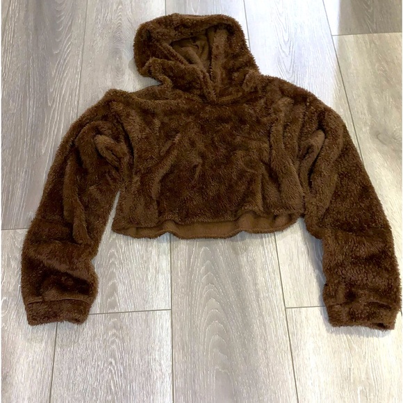 Fuzzy cropped sweatshirt - Picture 1 of 2